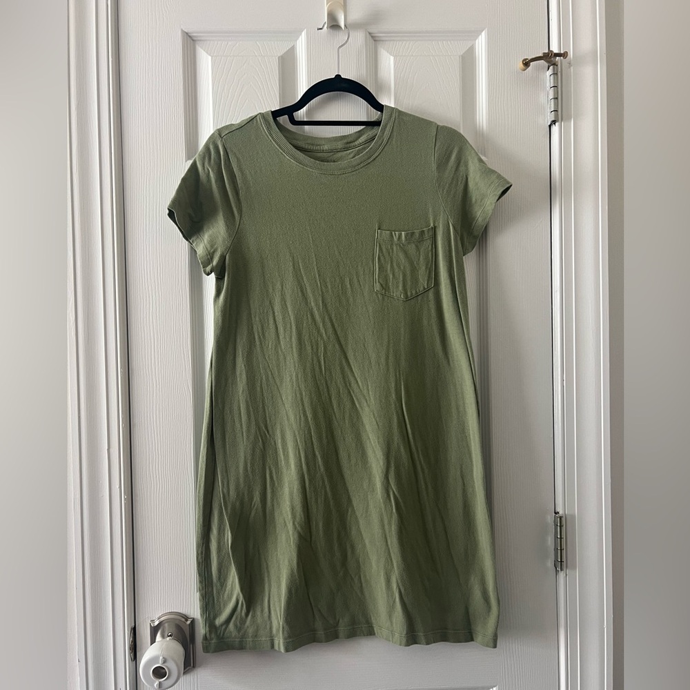 Time and tru - basic Cotten fitted shirt dress - size small